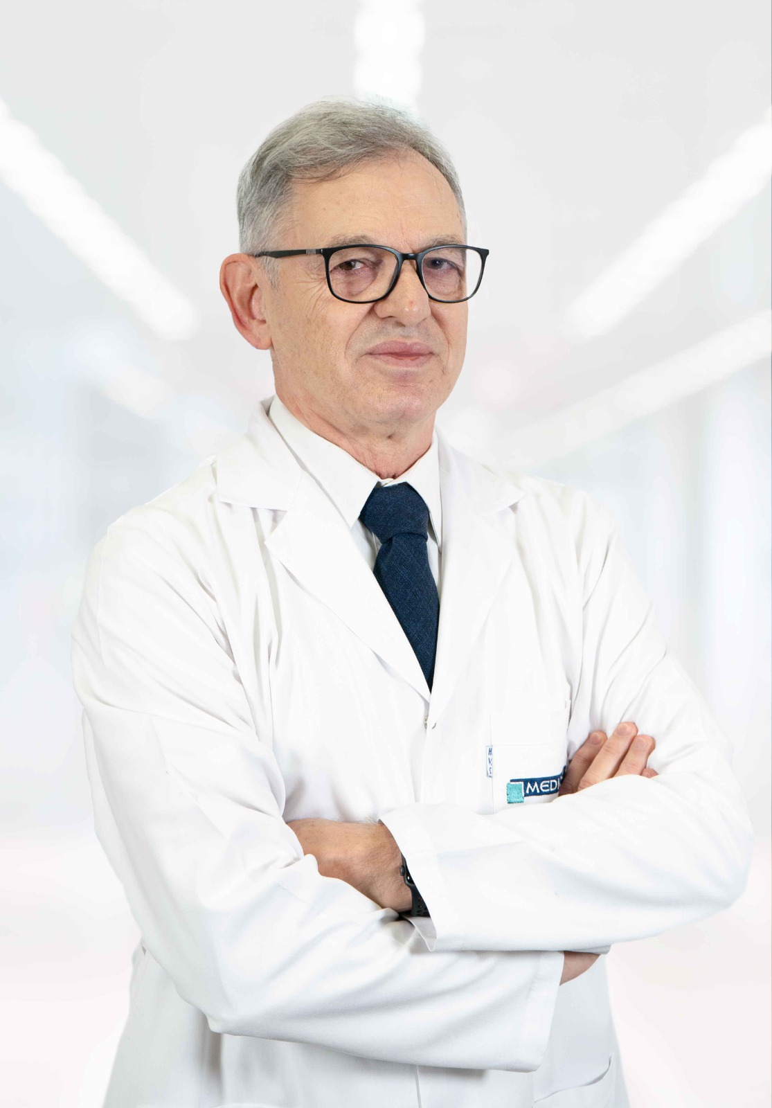 Dr. M. Recai ÖZDEMİR