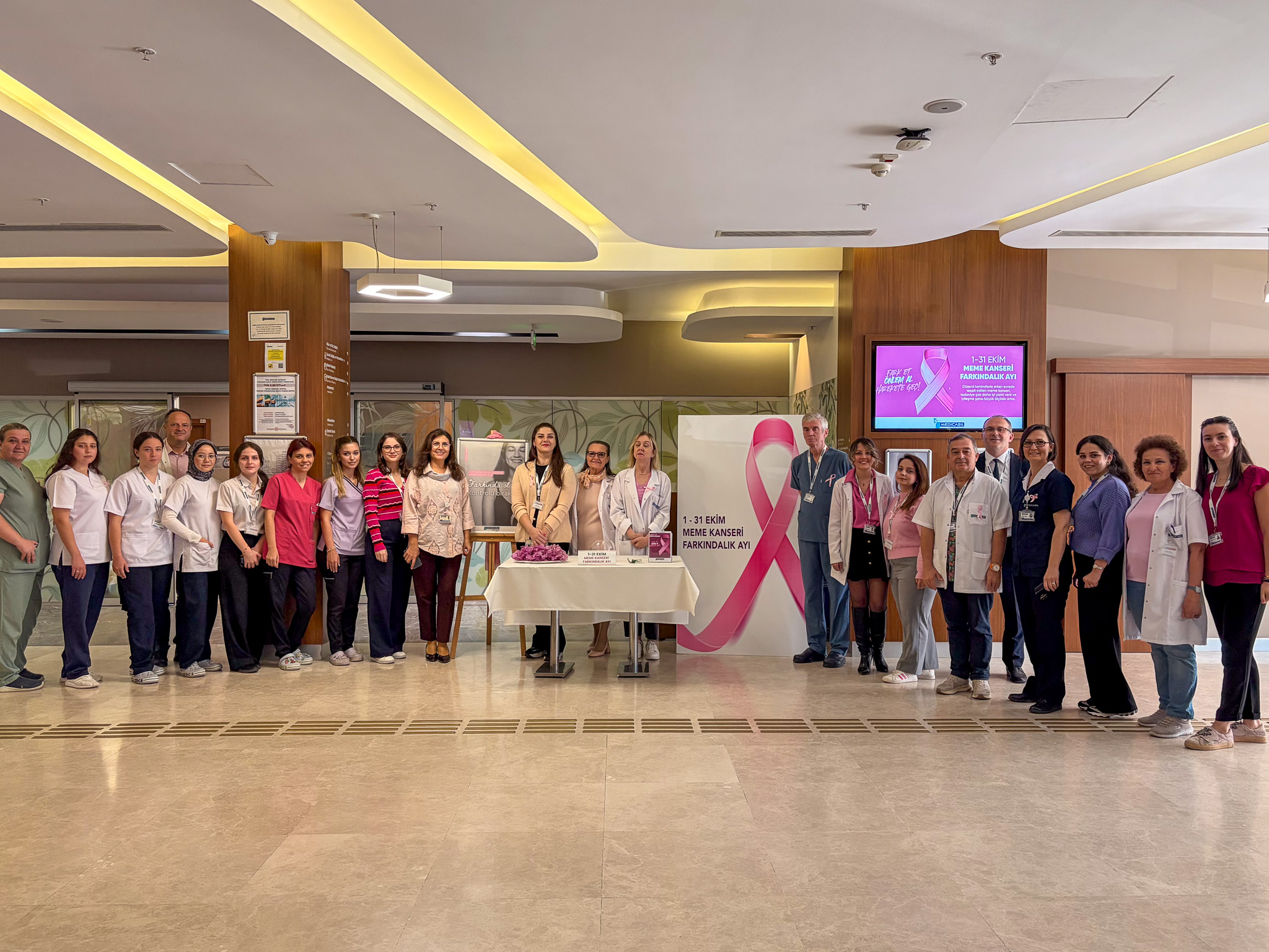 Meme Kanserinin Farkındayız!