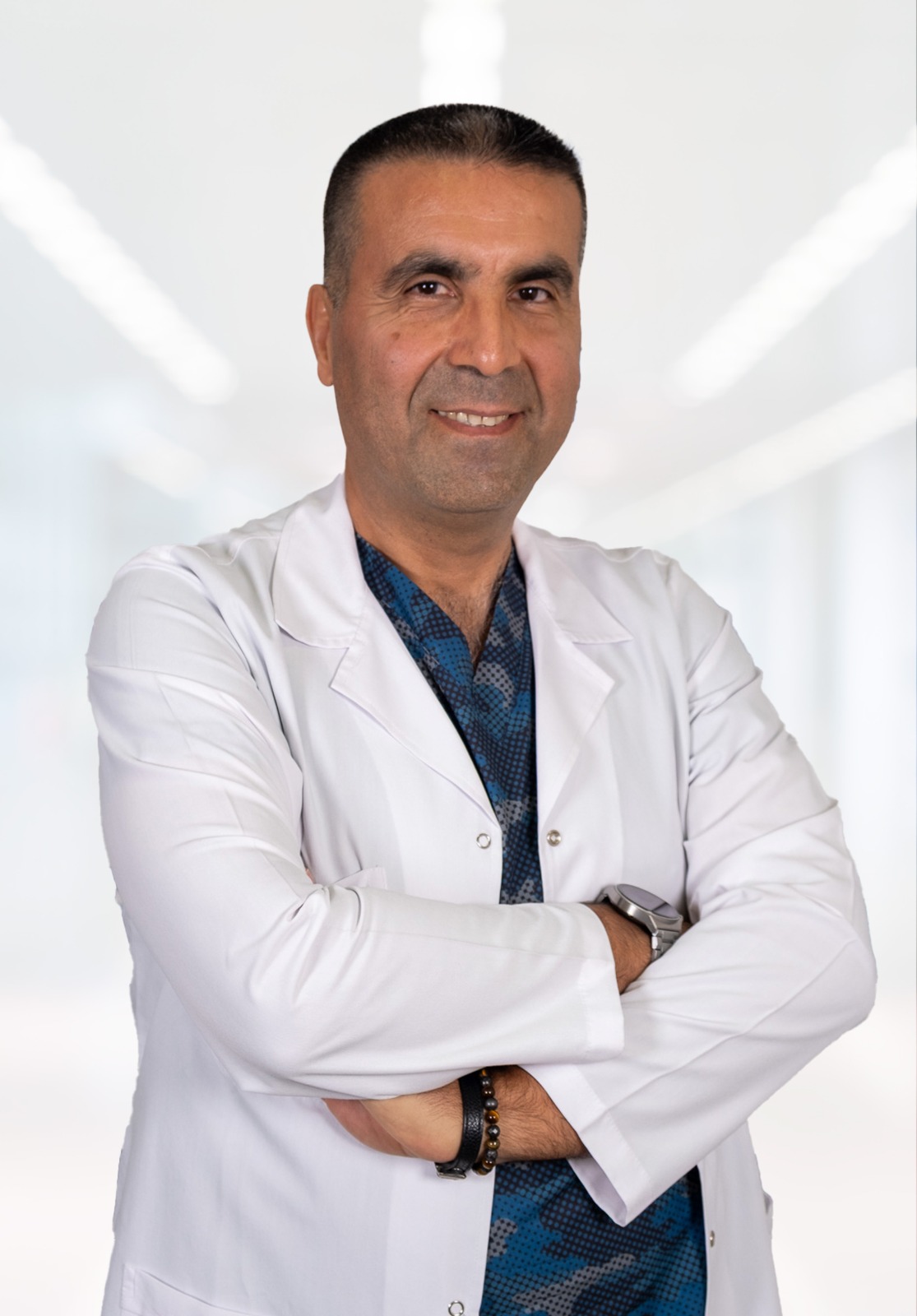 د. نِجدت أوزير